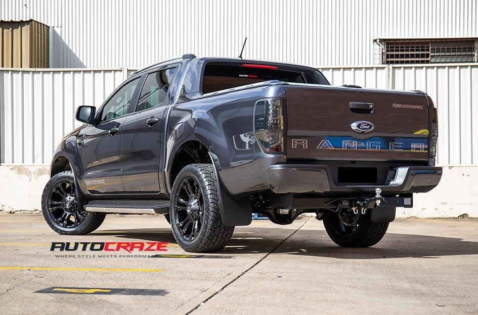 FORD-RANGER-VAPOR-MATTE-BLACK
